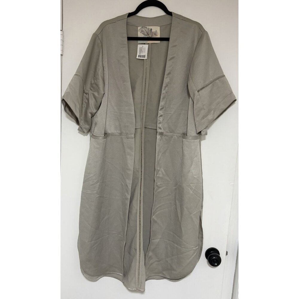 Kimchi Blue Stone/Creme Satin Open Front Short Sleeve Women’s Kimono Sz XS/S